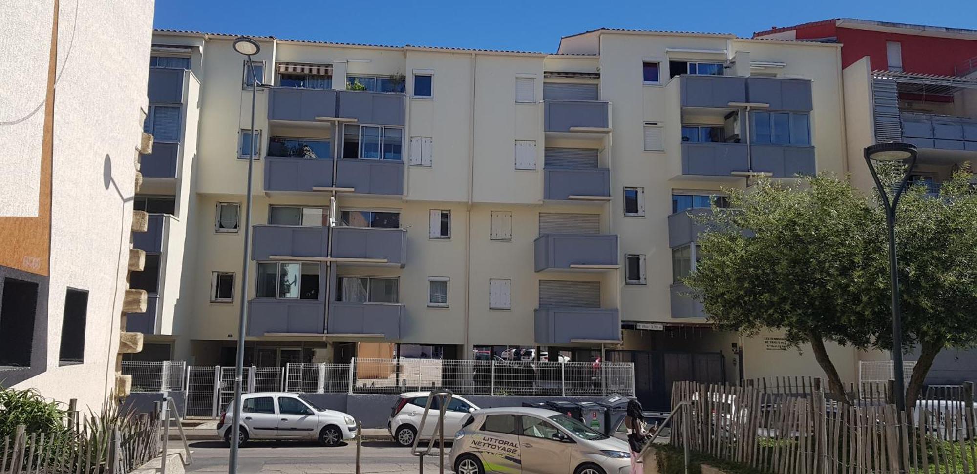 Le Venizio - Classe 2 Etoiles - T2 Climatise, Avec Terrasse, Parking, Pret De Velos, 10 Minutes A Pied Gare Et Centre Ville Sète Exteriör bild