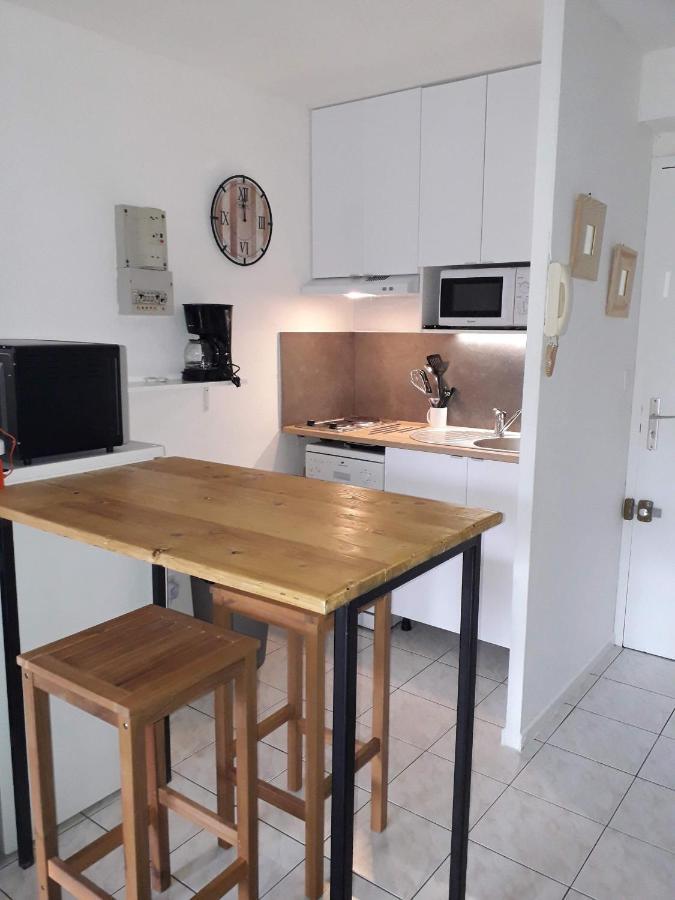 Le Venizio - Classe 2 Etoiles - T2 Climatise, Avec Terrasse, Parking, Pret De Velos, 10 Minutes A Pied Gare Et Centre Ville Sète Exteriör bild